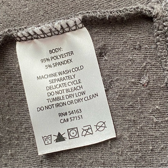 CALVIN KLEIN Ladies’ soft and shapely gray plush fleece quarter-zip pullover L - Picture 5 of 12